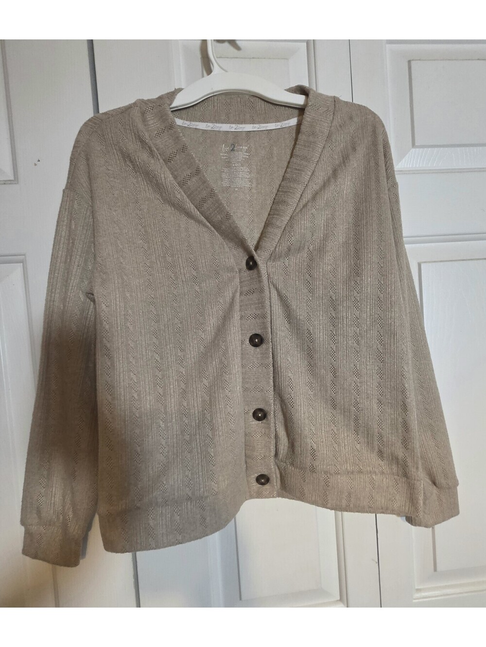 Live 2 Lounge Women’s Medium Taupe Pointelle Knit Button Front Cardigan Coastal
